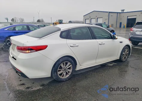 2017 Kia Optima Lx z USA, uszkodzony, nr VIN 5XXGT4L33HG129069